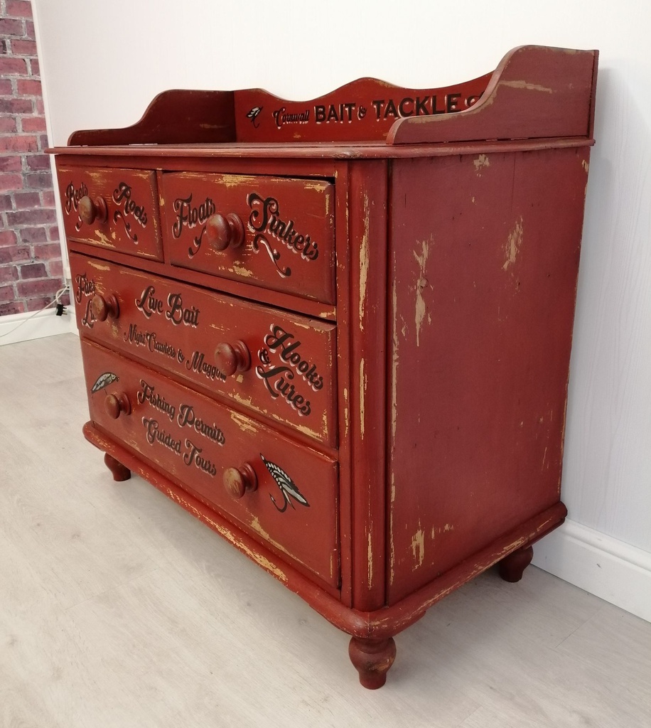 Old Pine Chest of Four Drawers