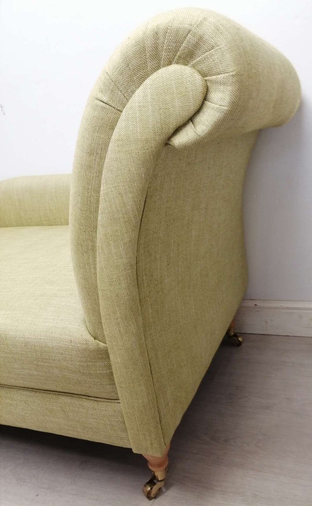 Small Green Chaise-Longue