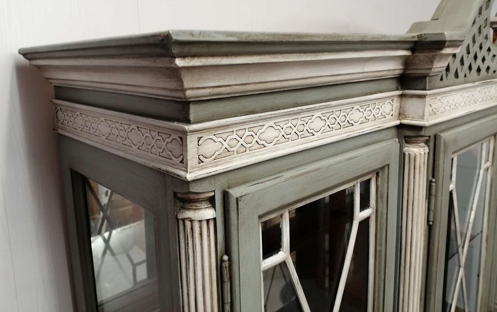 Large Grey Distressed Glazed Top Dresser