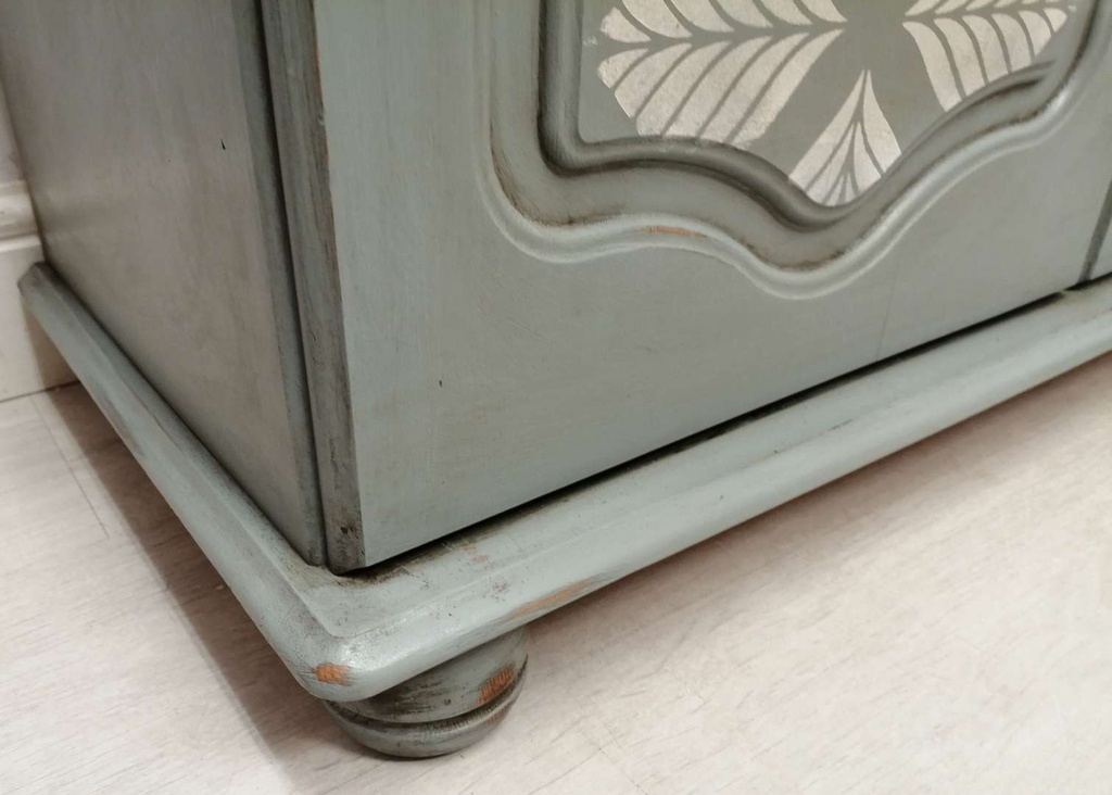 Grey Part Glazed Pine Dresser
