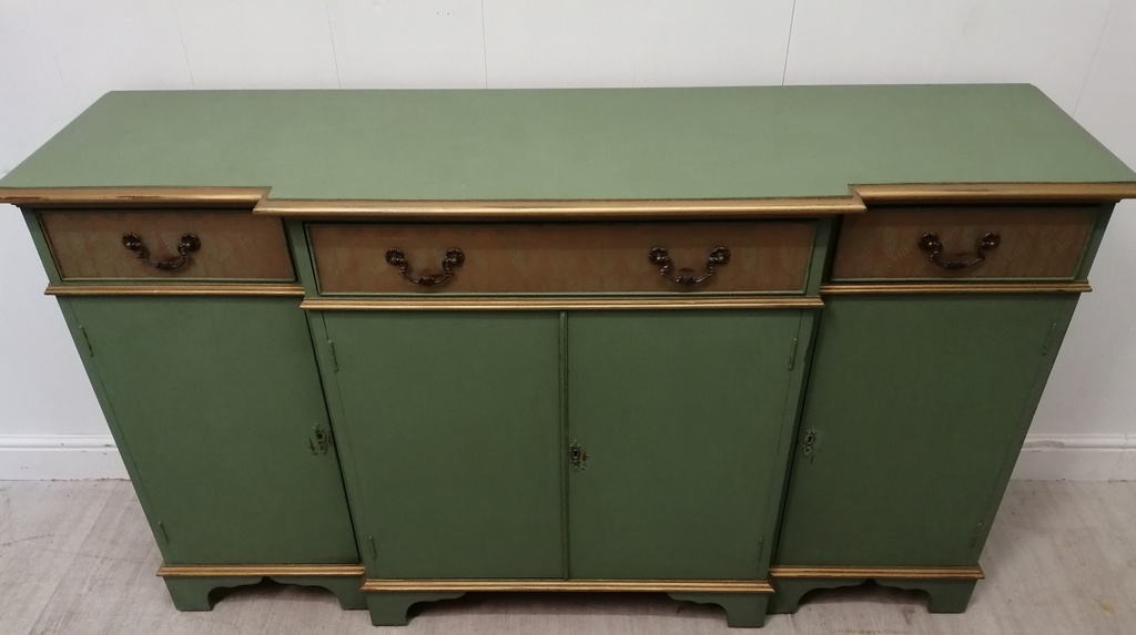 stunning breakfronted  painted sideboard