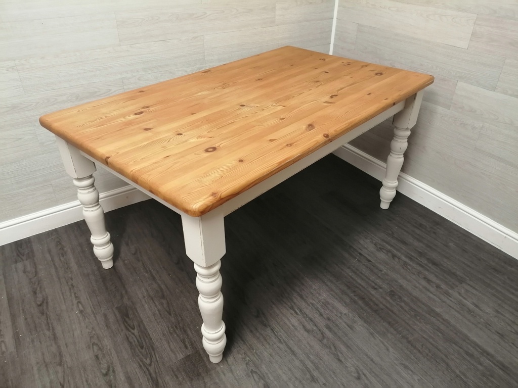 white SHABBY CHIC SOLID PINE DINING TABLE