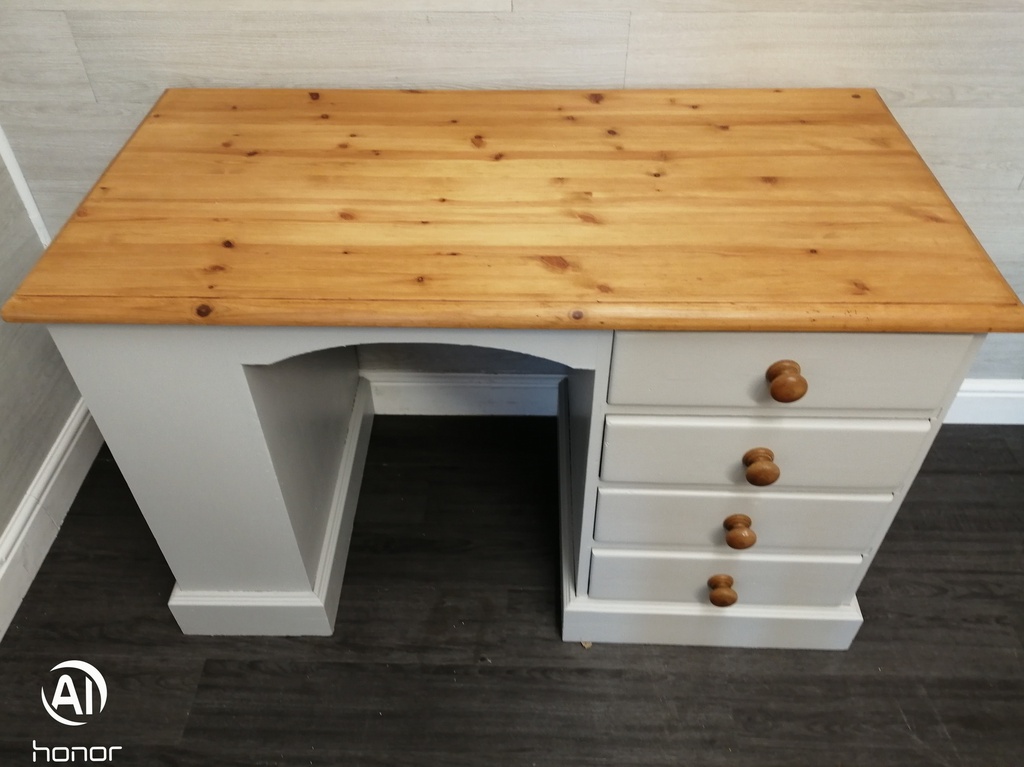 quality pine painted desk