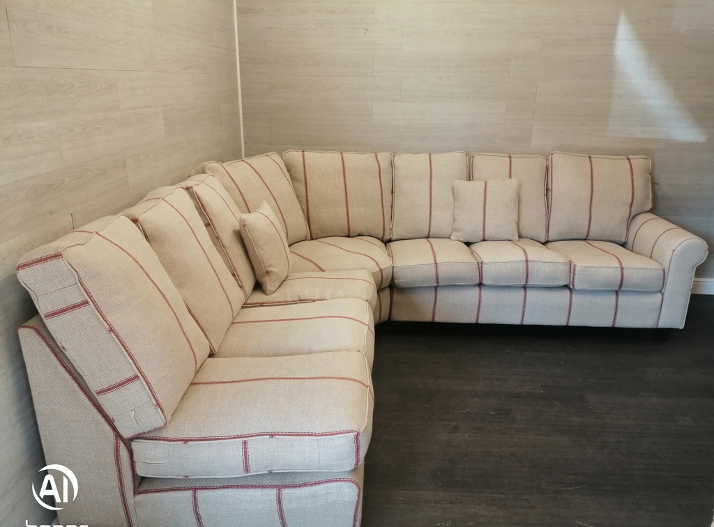 Stunning Large Corner Sofa From Sofas &amp; Stuff