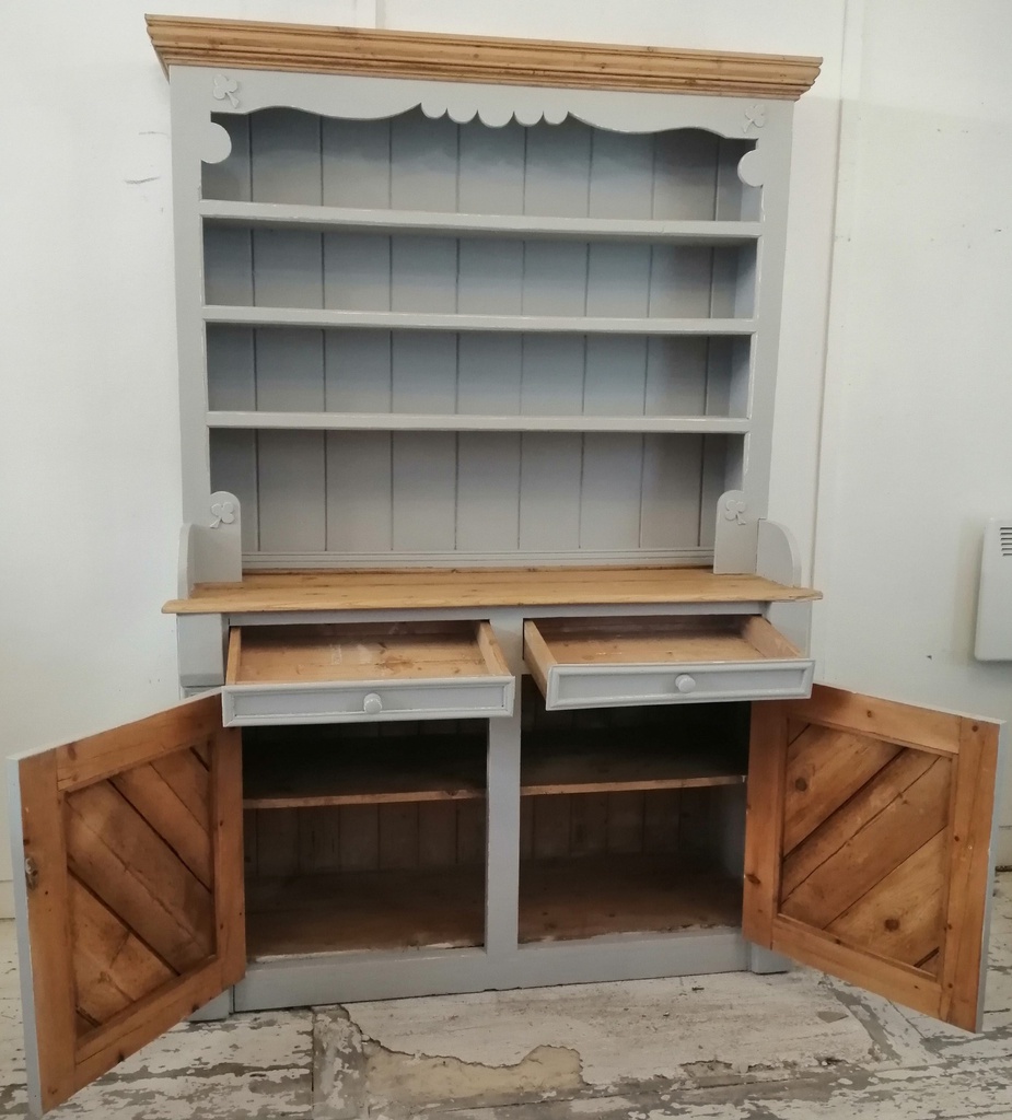 Large 'Flint' Old Irish Pine Dresser