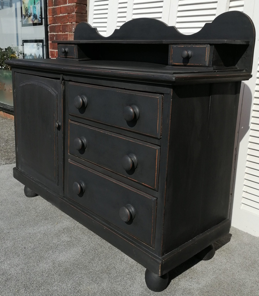 Old Pine 'Graphite' Sideboard