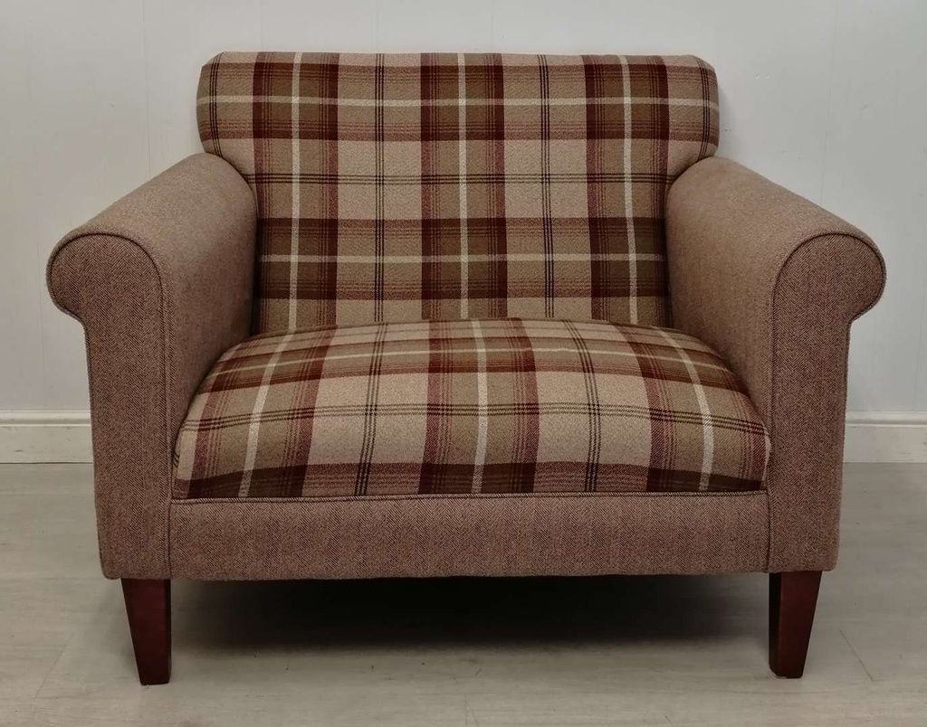 Large Tartan Cuddle Chair