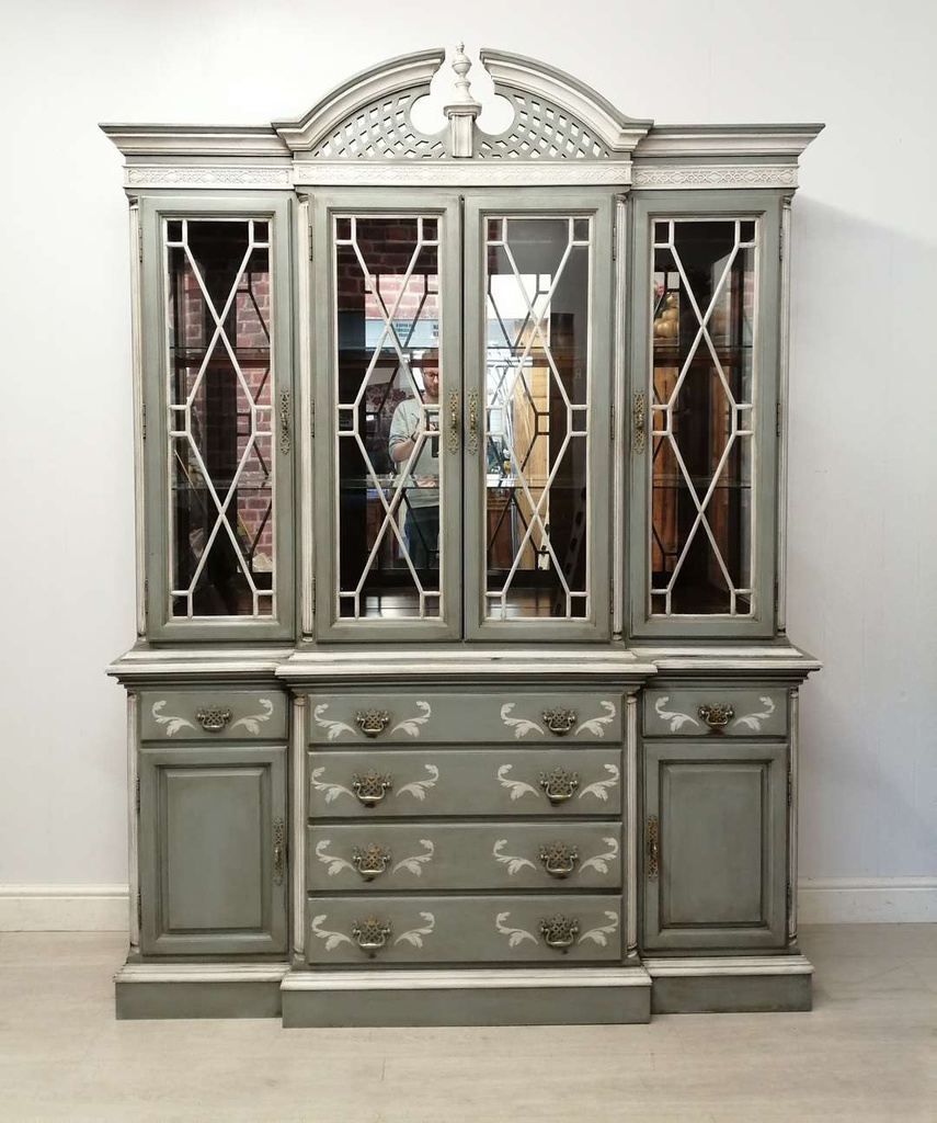 Large Grey Distressed Glazed Top Dresser