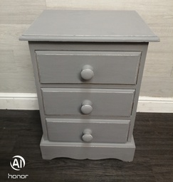 [HF15920] Grey shabby chic Three Drawer Bedside Chest